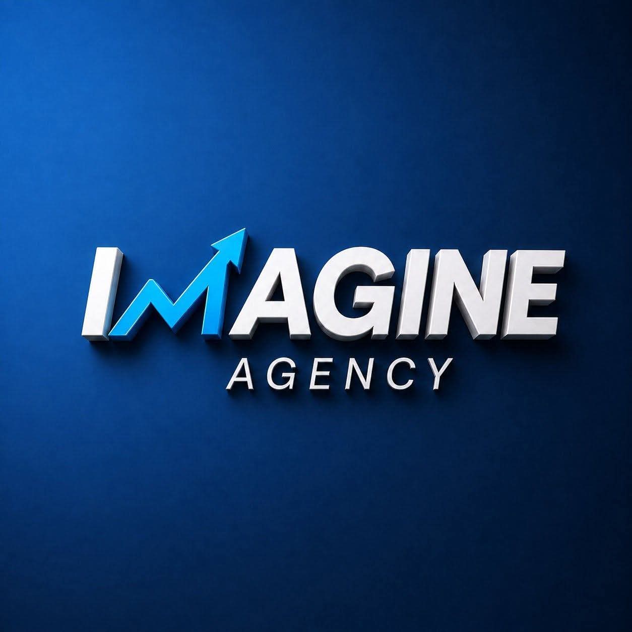 شعار Imagine Agency الأبيض والأزرق على خلفية زرقاء